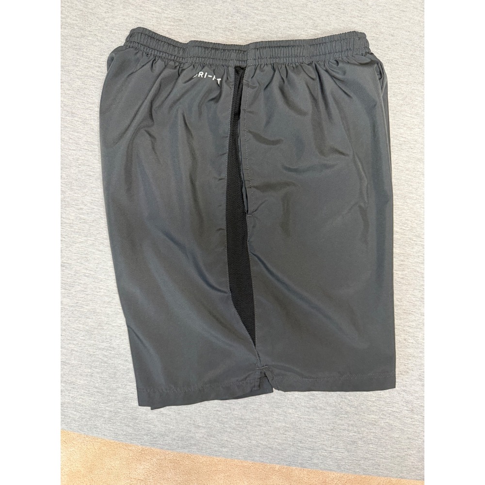 Nike‎ Dri-FIT Womens Running Shorts Grey Black Mesh 644242-060 Size Medium - Picture 7 of 10